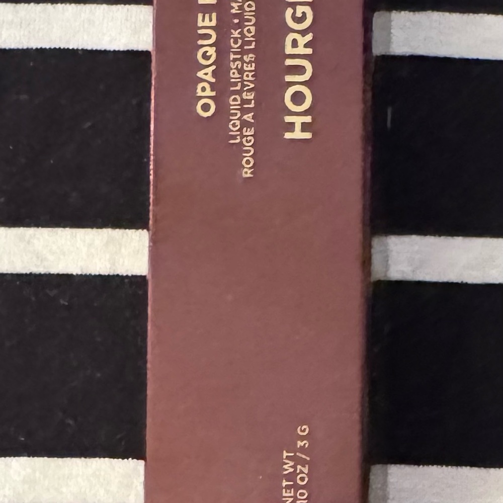 Hourglass Opaque Liquid Lipstick